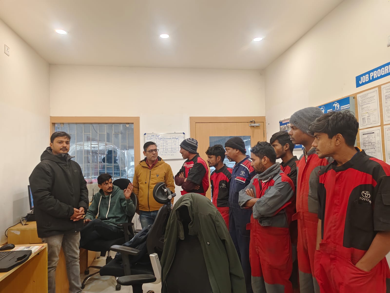 ईएसआईसी औषधालय सह शाखा कार्यालय कटिहार द्वारा जागरूकता सत्र का आयोजन