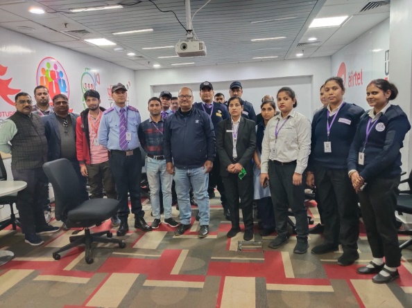 ईएसआईसी औषधालय सह शाखा कार्यालय भागलपुर,शाखा कार्यालय मुंगेर एवं दीघा द्वारा जागरूकता सत्र का आयोजन